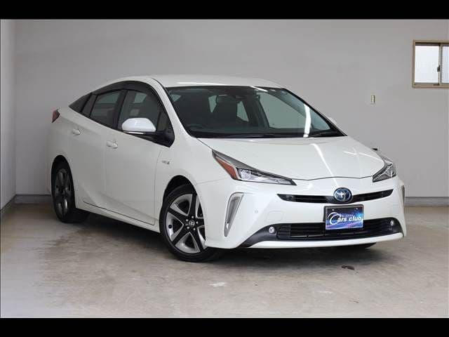 Car thumbnail 3