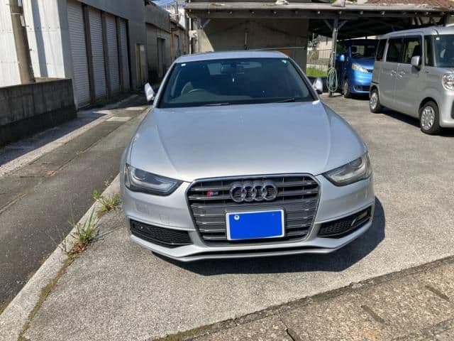 AUDI