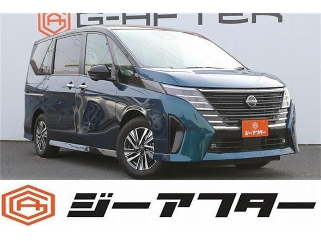 NISSAN