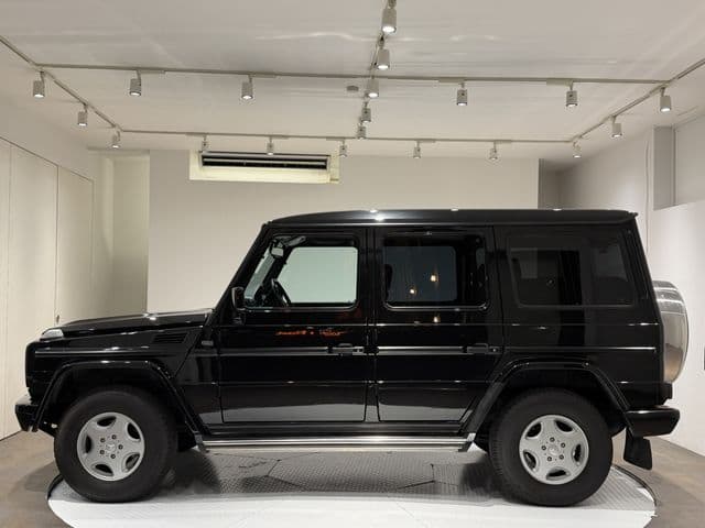 Car thumbnail 4