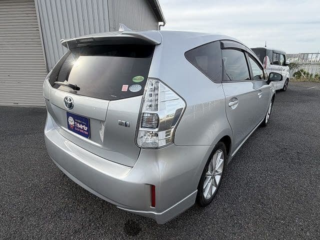Car thumbnail 4