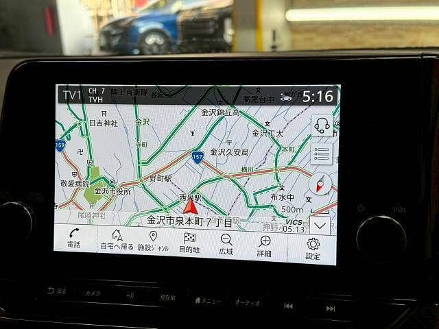 Car thumbnail 3
