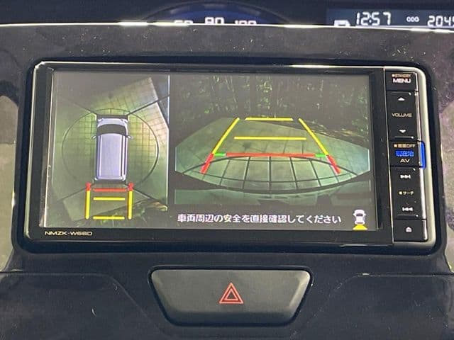 Car thumbnail 4