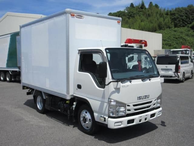 ISUZU