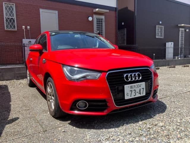 AUDI