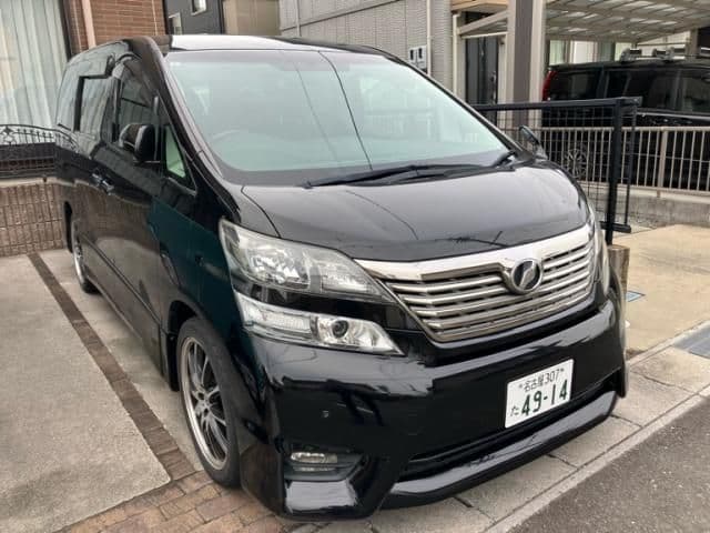 Car image 1
