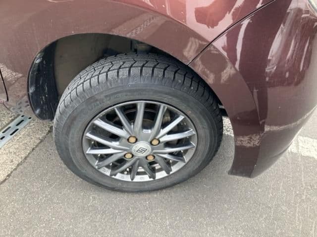 Car thumbnail 4