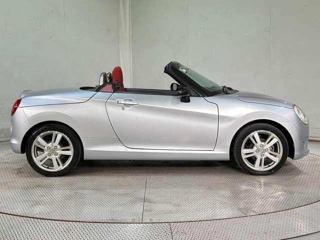 Car thumbnail 4