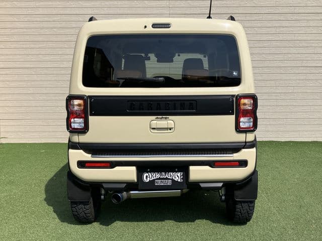 Car thumbnail 3