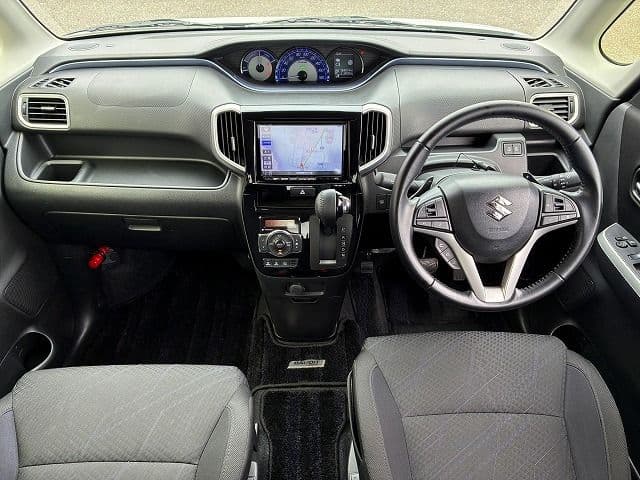 Car thumbnail 3