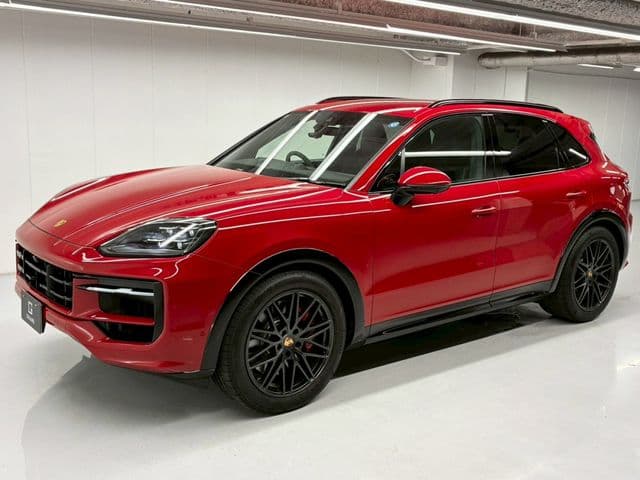 PORSCHE