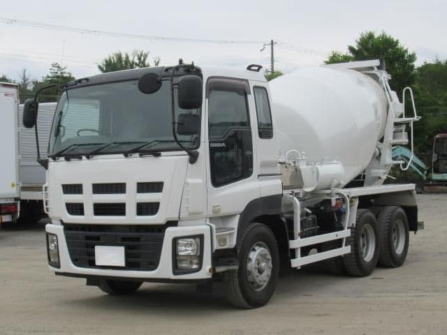 ISUZU