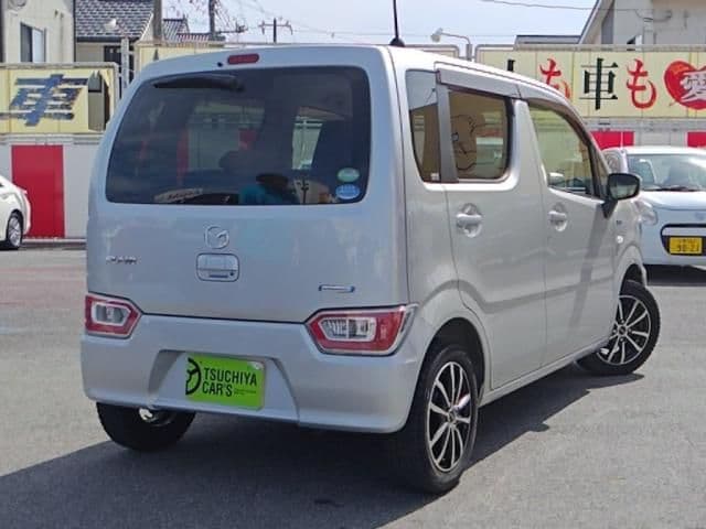Car thumbnail 2