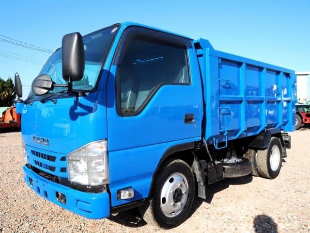 ISUZU