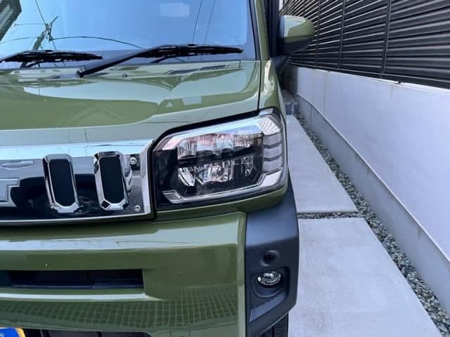 Car thumbnail 3