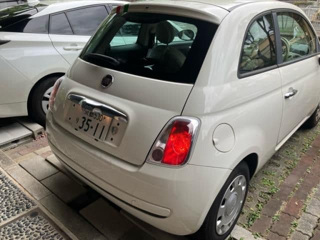 Car thumbnail 3