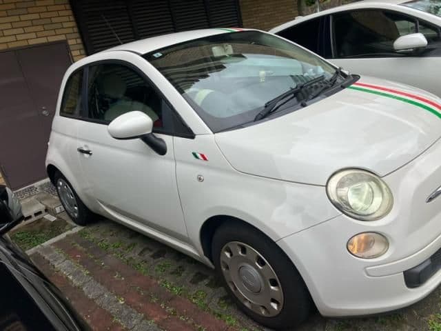 Car thumbnail 4