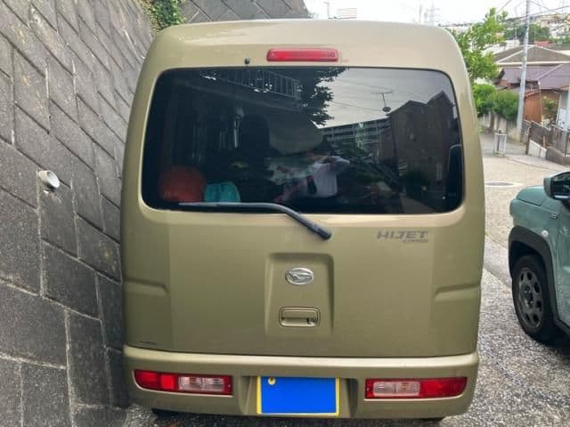 Car thumbnail 2