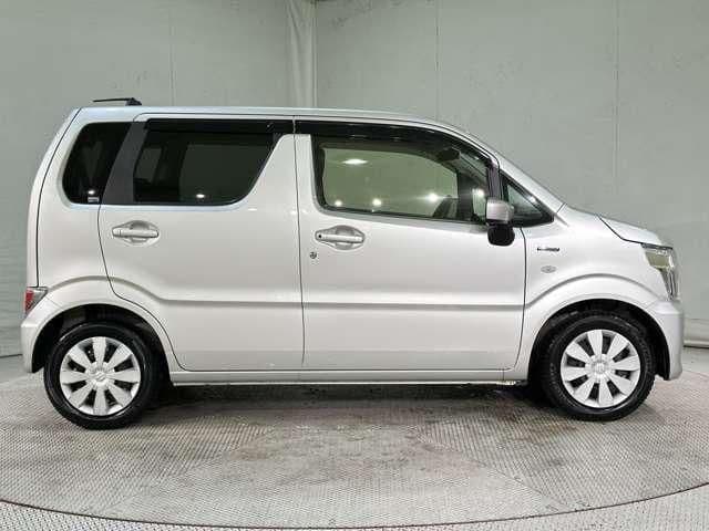 Car thumbnail 4