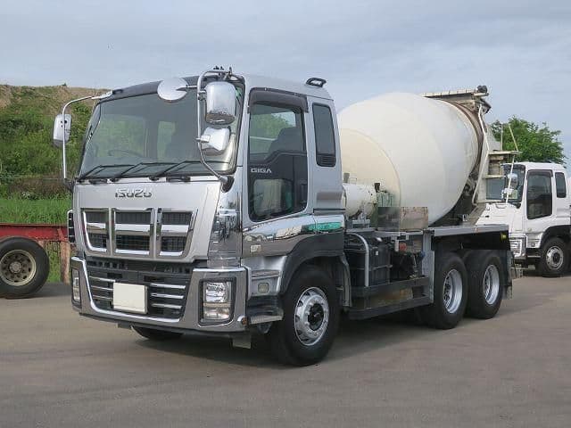 ISUZU