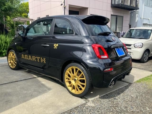 Car thumbnail 4