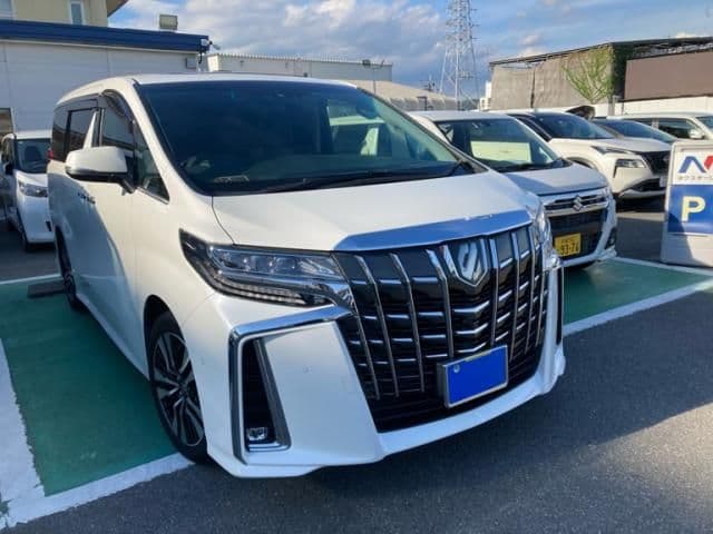 Car image 1
