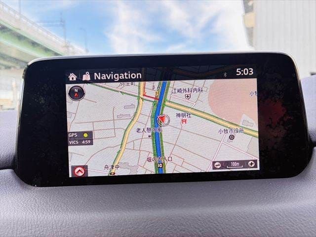 Car thumbnail 4