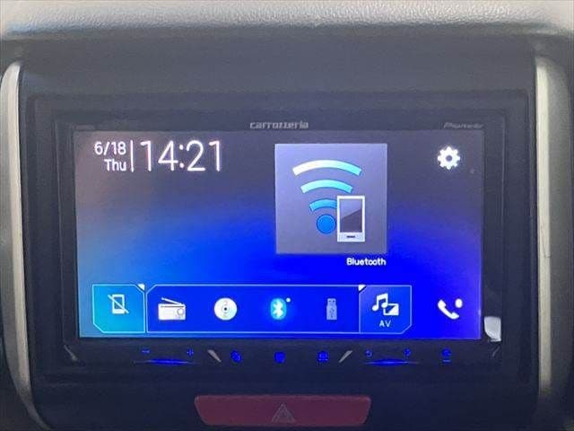 Car thumbnail 4