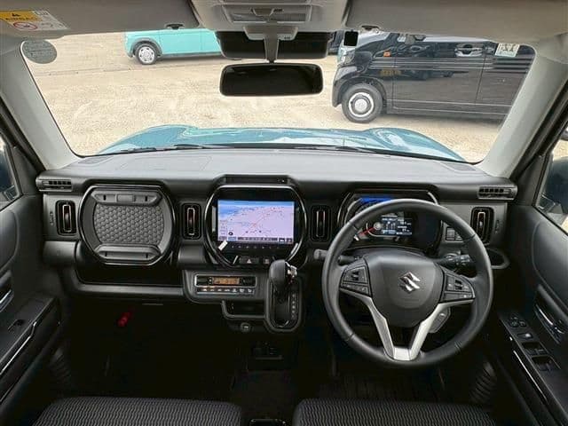 Car thumbnail 3