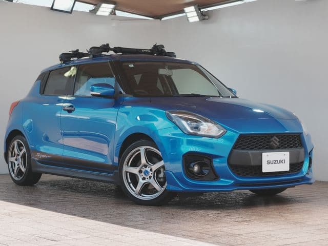 SUZUKI