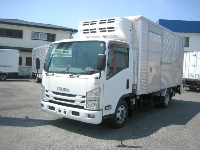 ISUZU