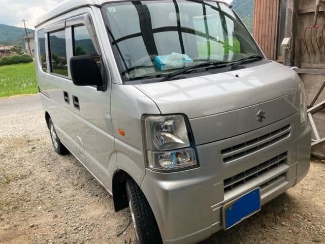 SUZUKI