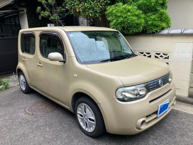 NISSAN
