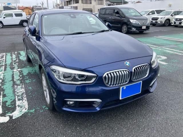 Car image 1