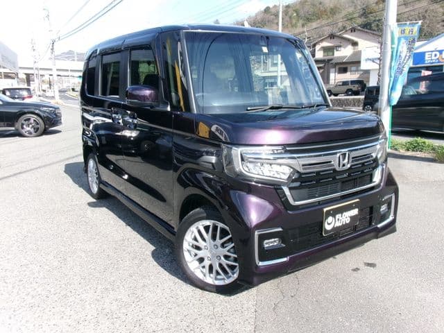 Car thumbnail 4