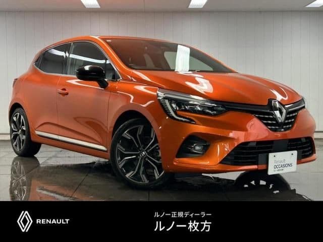 RENAULT