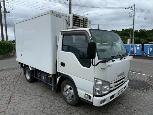 ISUZU