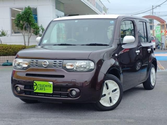 NISSAN
