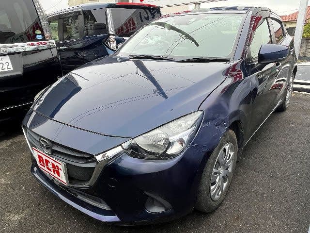 Car image 1