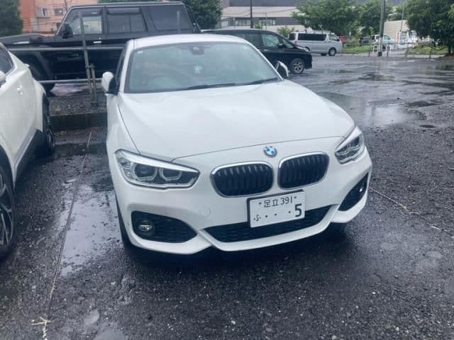 Car thumbnail 2