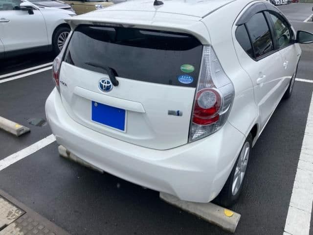 Car thumbnail 4