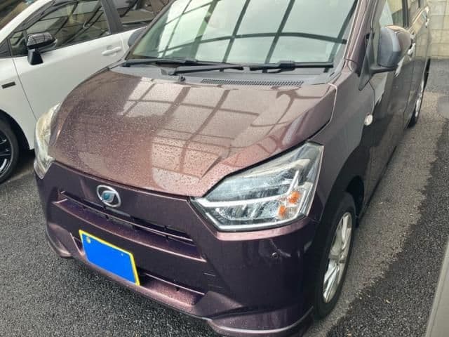Car thumbnail 3