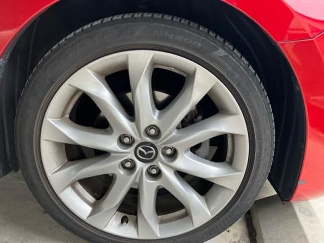Car thumbnail 3
