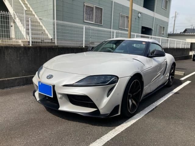 Car image 1