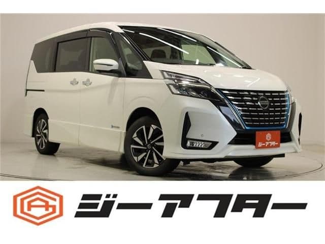 NISSAN