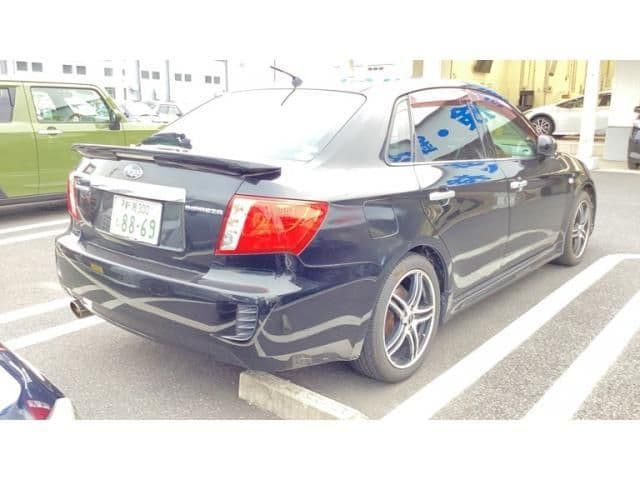 Car thumbnail 4