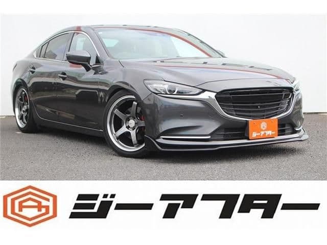 Car image 1