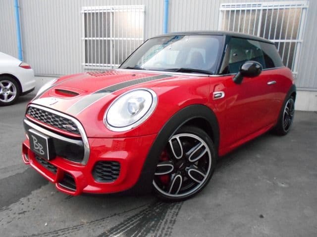 Car image 1