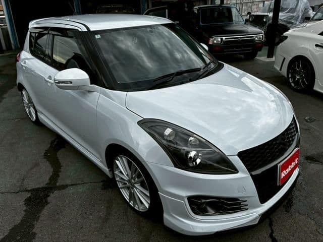 SUZUKI