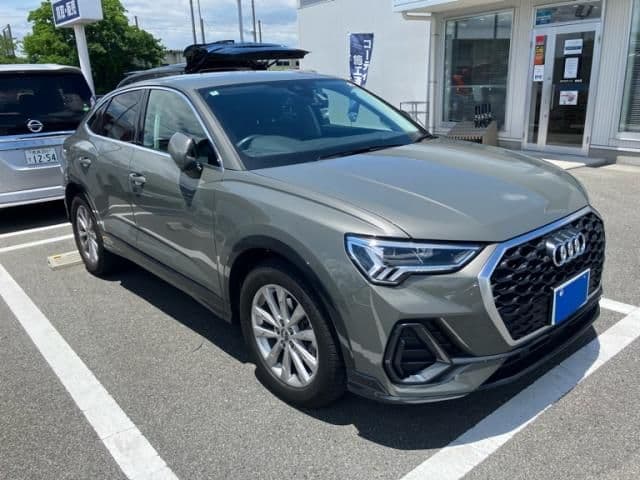 AUDI